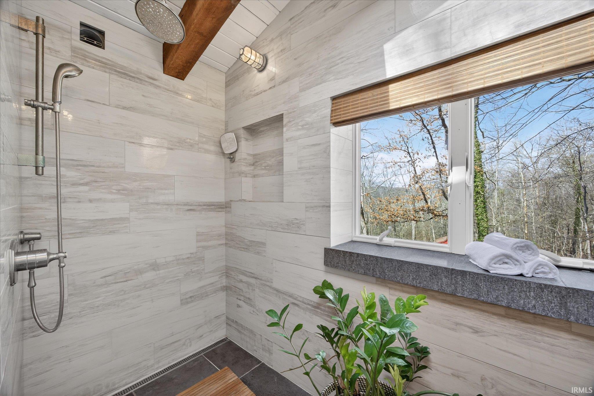 3303 South McGowan Road Bloomington, IN 47401 - Photo 15 of 36