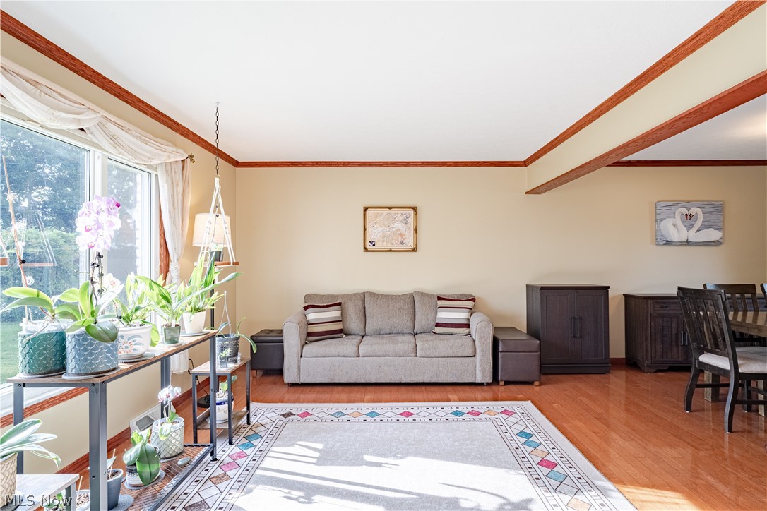 6980 Ames Road Parma, OH 44129 - Photo 5 of 33 Gallery Image 5