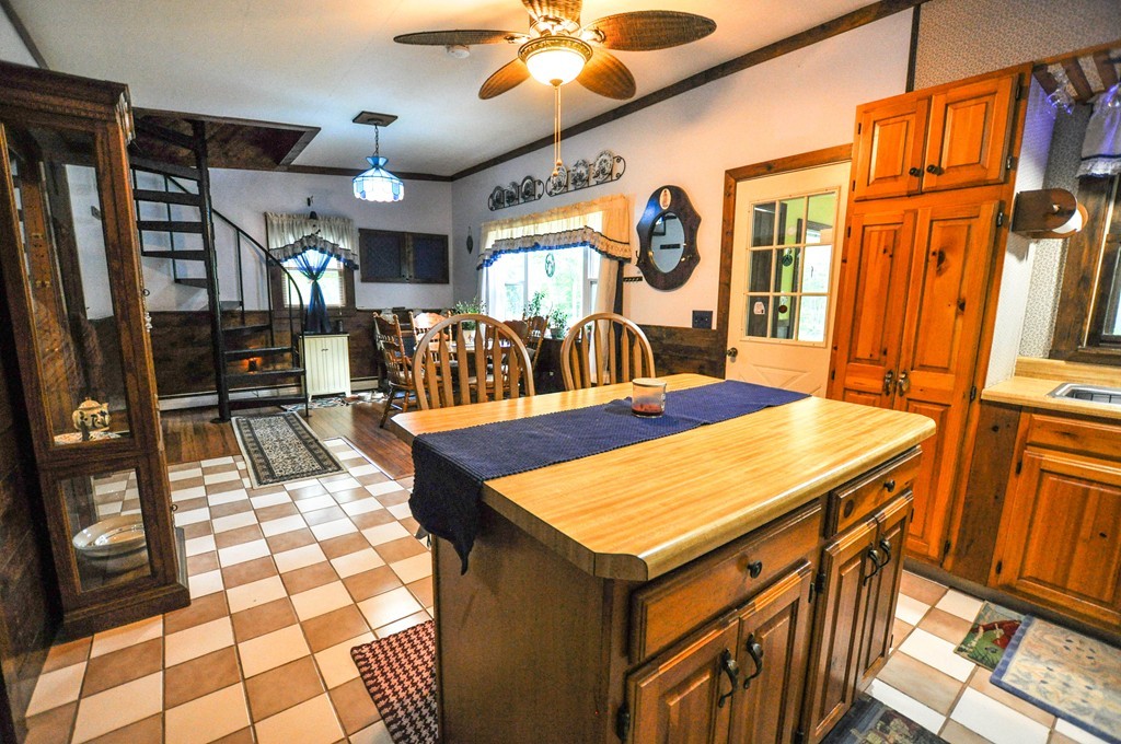 3 South Row Road Lunenburg, MA 01462 - Photo 5 of 29 a view of a dining room with furniture
