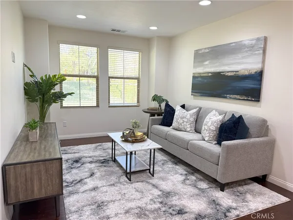 $4,800 | 81 Keepsake, Irvine, CA 92618