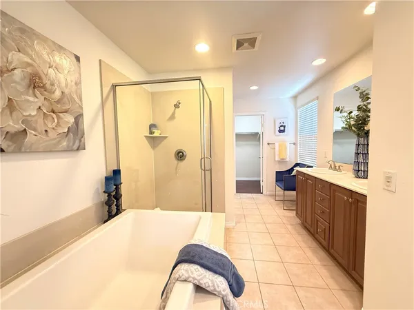 $4,800 | 81 Keepsake, Irvine, CA 92618