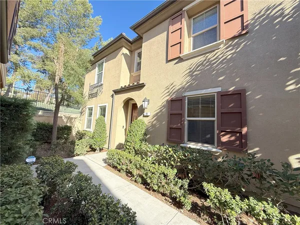 $4,800 | 81 Keepsake, Irvine, CA 92618