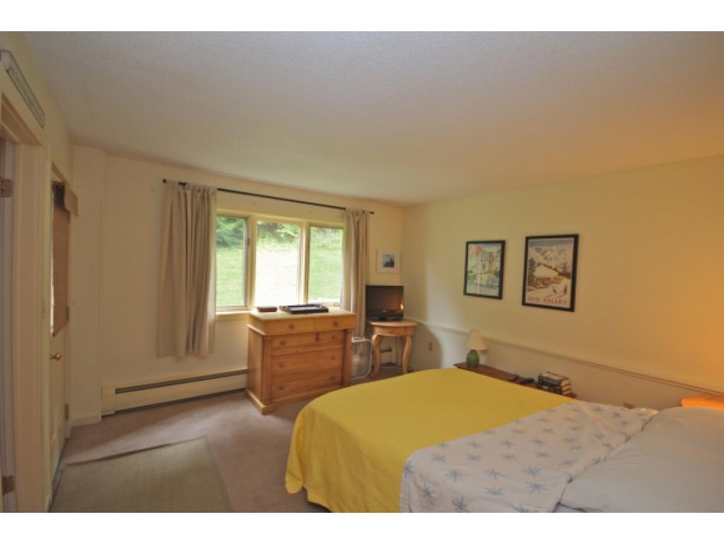 607 Mountains Edge Road, Unit 607 Brownsville, VT 05037 - Photo 6 of 15