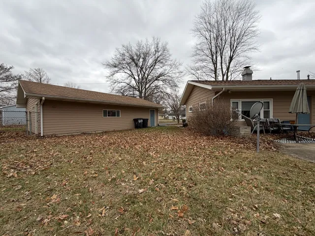 $214,900 | 605 Douglas Street, Catlin, IL 61817