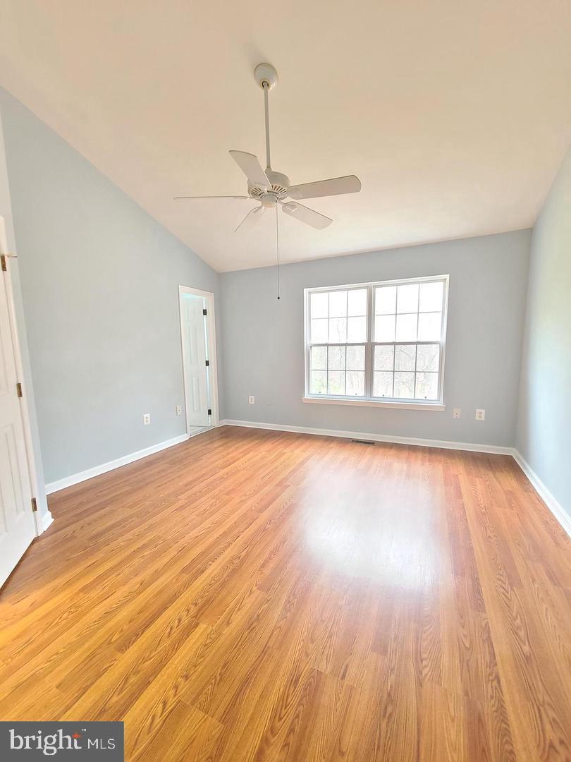 17308 Pacific Rim Terrace Dumfries, VA 22025 - Photo 22 of 40