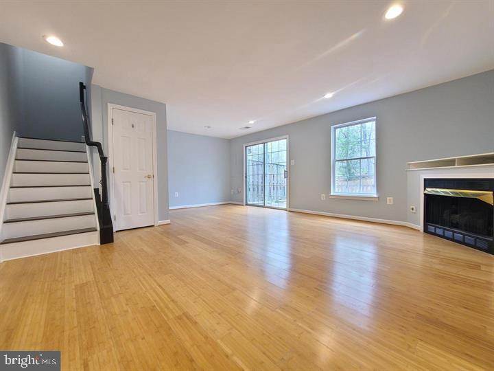 17308 Pacific Rim Terrace Dumfries, VA 22025 - Photo 34 of 40