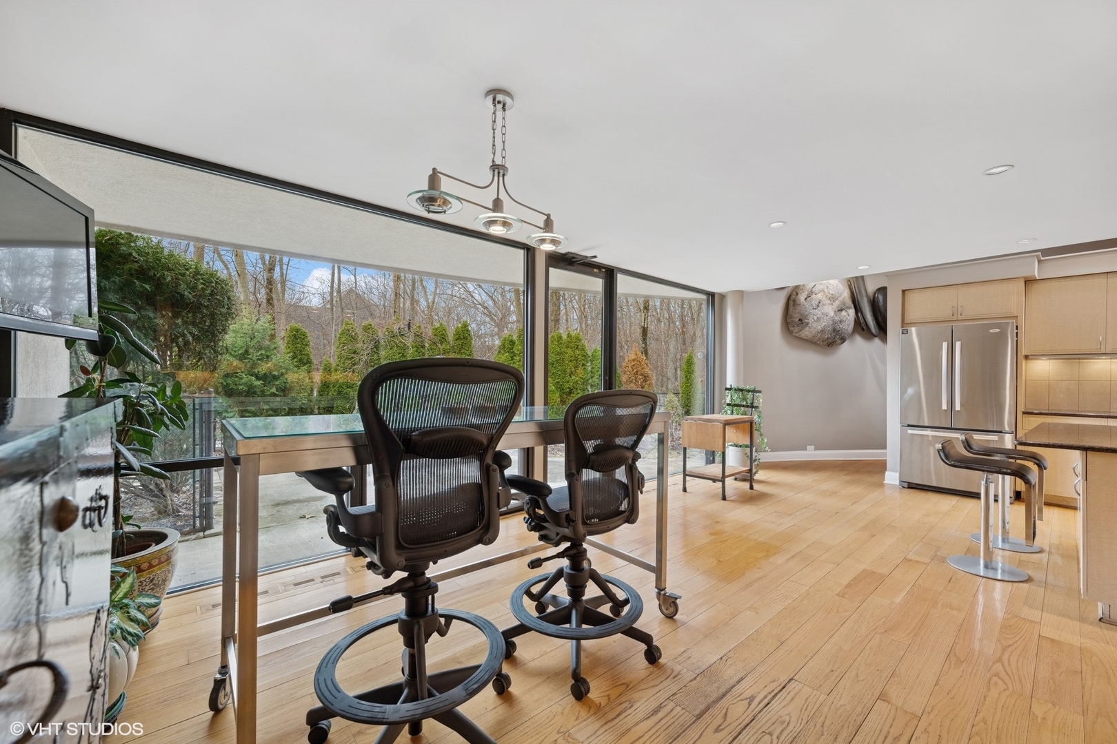 2000 Clendenin Lane Riverwoods, IL 60015 - Photo 11 of 51