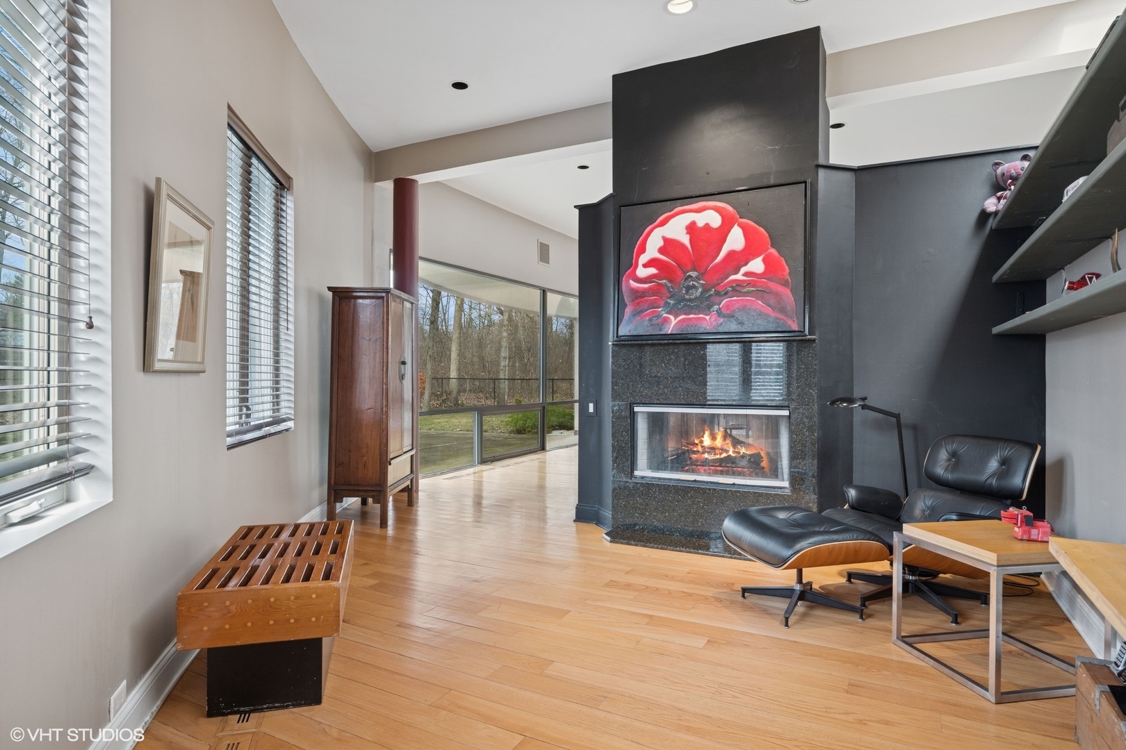 2000 Clendenin Lane Riverwoods, IL 60015 - Photo 14 of 51 a living room with furniture and a flat screen tv