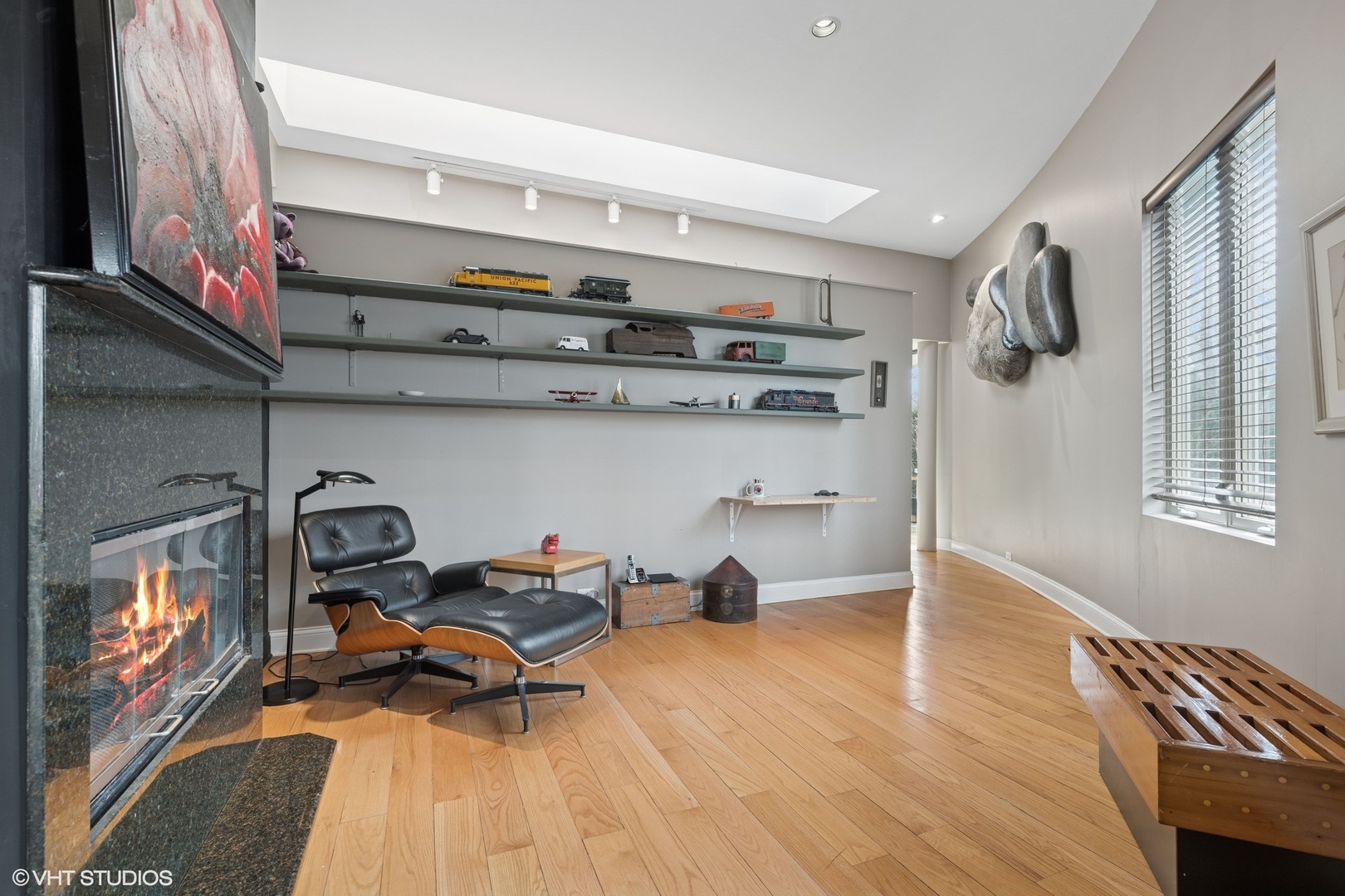 2000 Clendenin Lane Riverwoods, IL 60015 - Photo 15 of 51