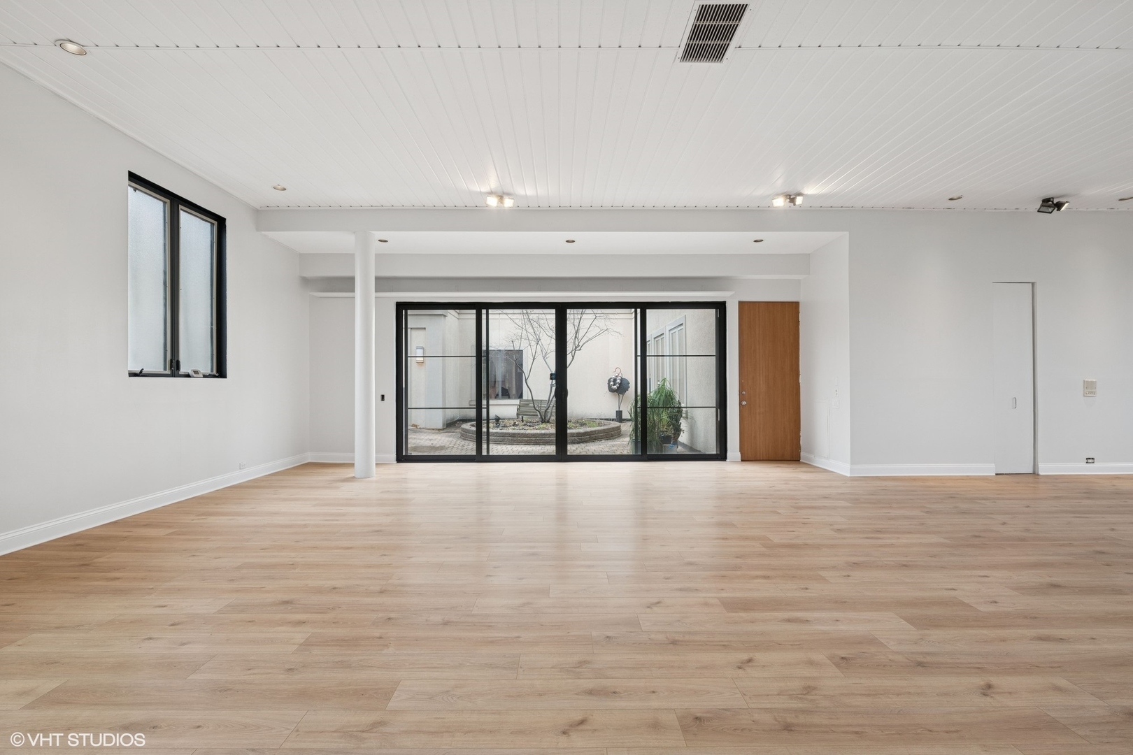 2000 Clendenin Lane Riverwoods, IL 60015 - Photo 36 of 51