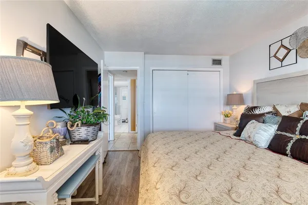 $459,000 | 935 Ocean Shore Boulevard, Unit 4040, Ormond Beach, FL 32176