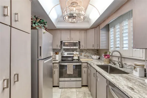 $459,000 | 935 Ocean Shore Boulevard, Unit 4040, Ormond Beach, FL 32176