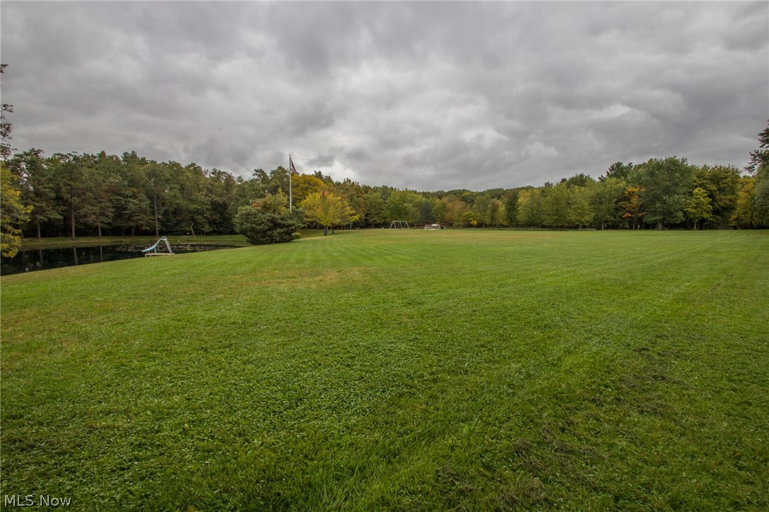 15186 Drake Road Strongsville, OH 44136 - Photo 25 of 25