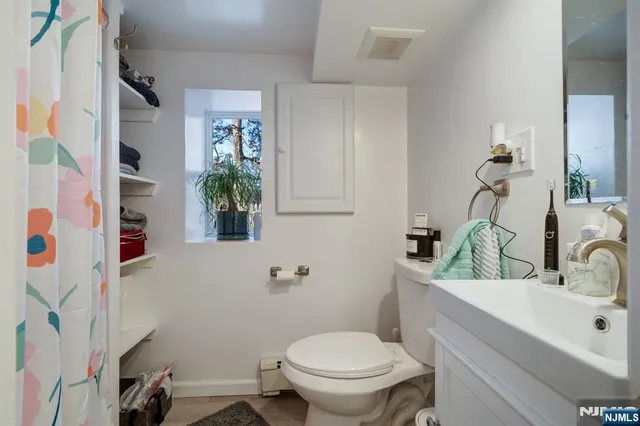 $550,000 | 20 Alpine Road, Towaco, NJ 07082