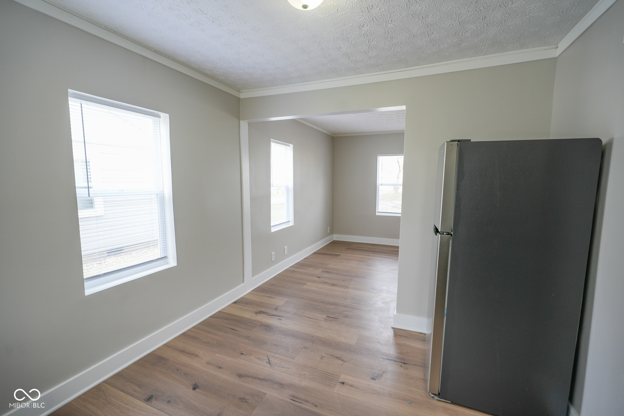 313 East 39th Street Anderson, IN 46013 - Photo 6 of 14
