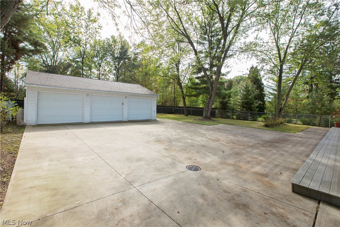 17637 Shurmer Road Strongsville, OH 44136 - Photo 24 of 35 Gallery Image 24