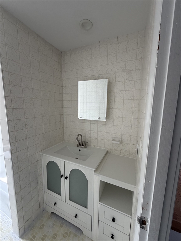 5 Washington Square, Unit 2 Gloucester, MA 01930 - Photo 19 of 26