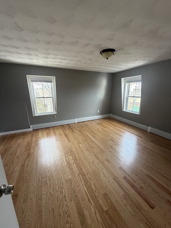 5 Washington Square, Unit 2 Gloucester, MA 01930 - Photo 23 of 26