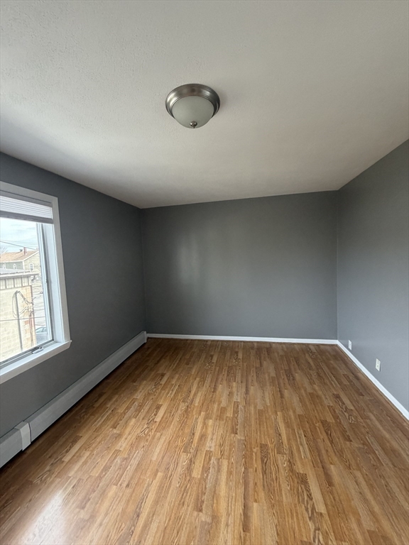 5 Washington Square, Unit 2 Gloucester, MA 01930 - Photo 9 of 26