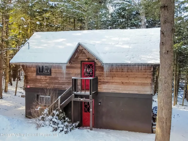 $349,000 | 26 Vista Ridge Drive, East Jewett, NY 12424