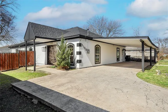 $3,320 | 3108 Olive Place, Fort Worth, TX 76116