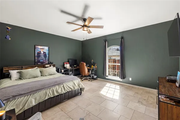 $3,150 | 3108 Olive Place, Fort Worth, TX 76116