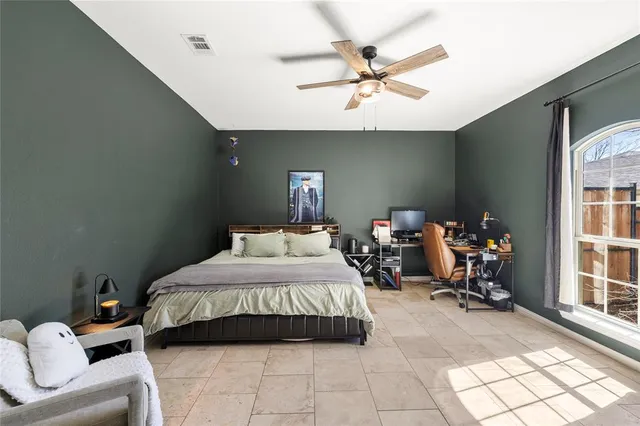 $3,320 | 3108 Olive Place, Fort Worth, TX 76116