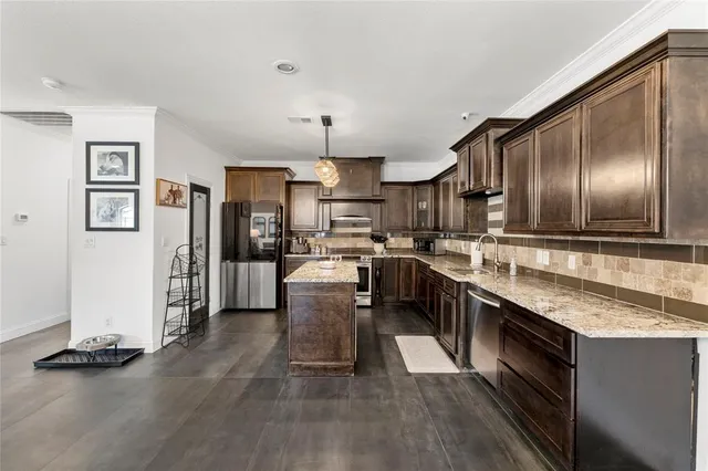 $3,320 | 3108 Olive Place, Fort Worth, TX 76116