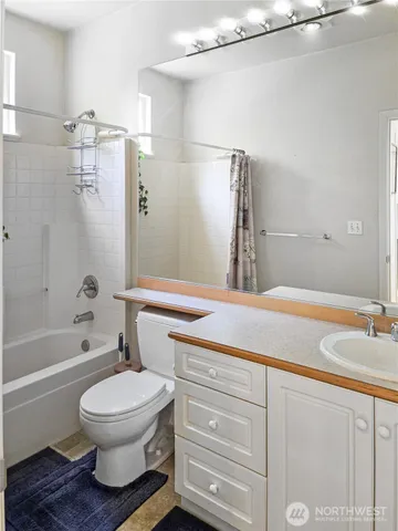 $519,500 | 503 South 47th Street, Unit 11F, Renton, WA 98055