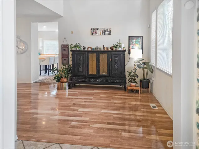 $519,500 | 503 South 47th Street, Unit 11F, Renton, WA 98055