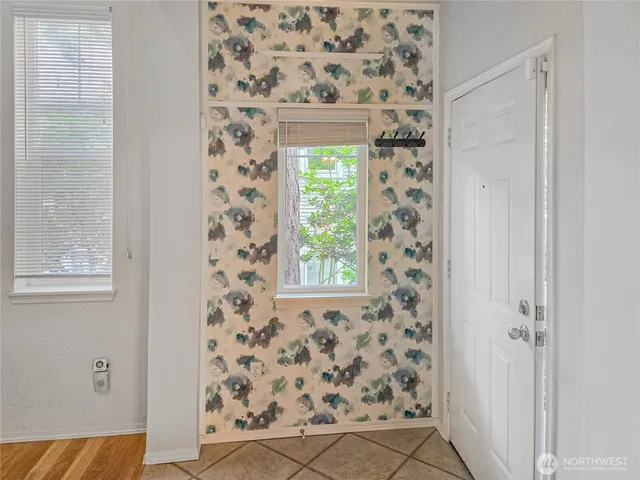 $519,500 | 503 South 47th Street, Unit 11F, Renton, WA 98055