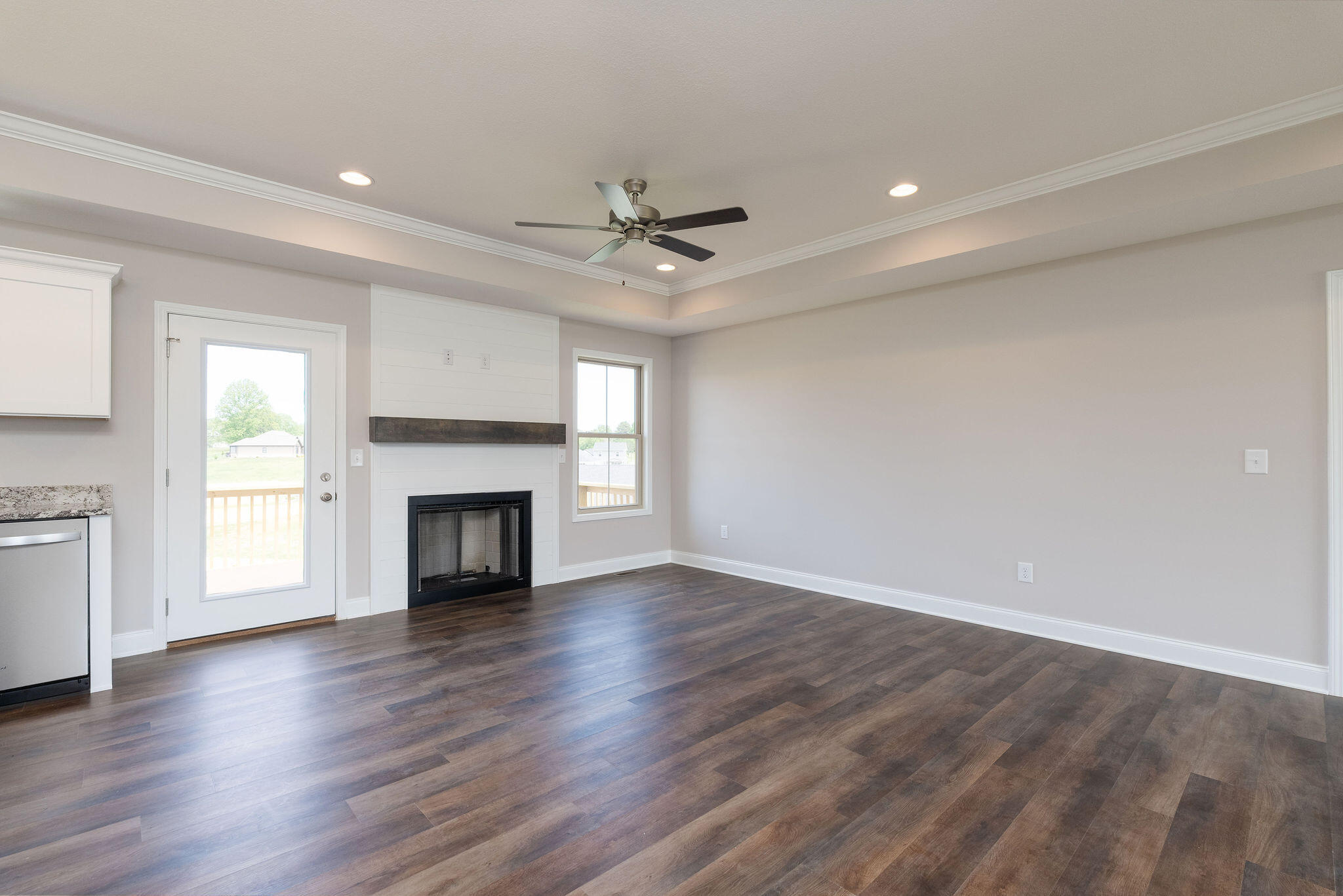 1013 Riddle Ridge Jonesborough, TN 37659 - Photo 5 of 13 DSC07906-Edit