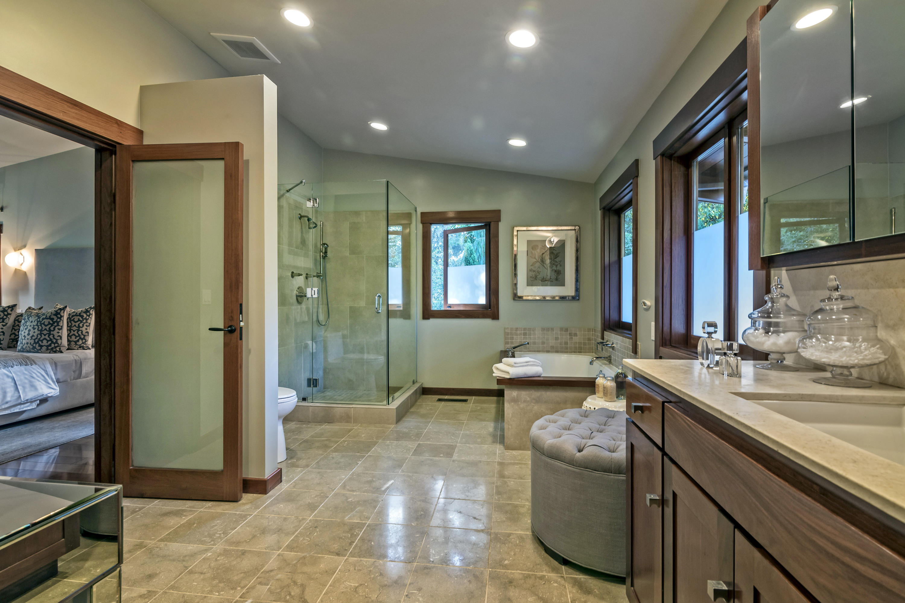 2815 East Valley Road Santa Barbara, CA 93108 - Photo 13 of 31 Primary Bathroom