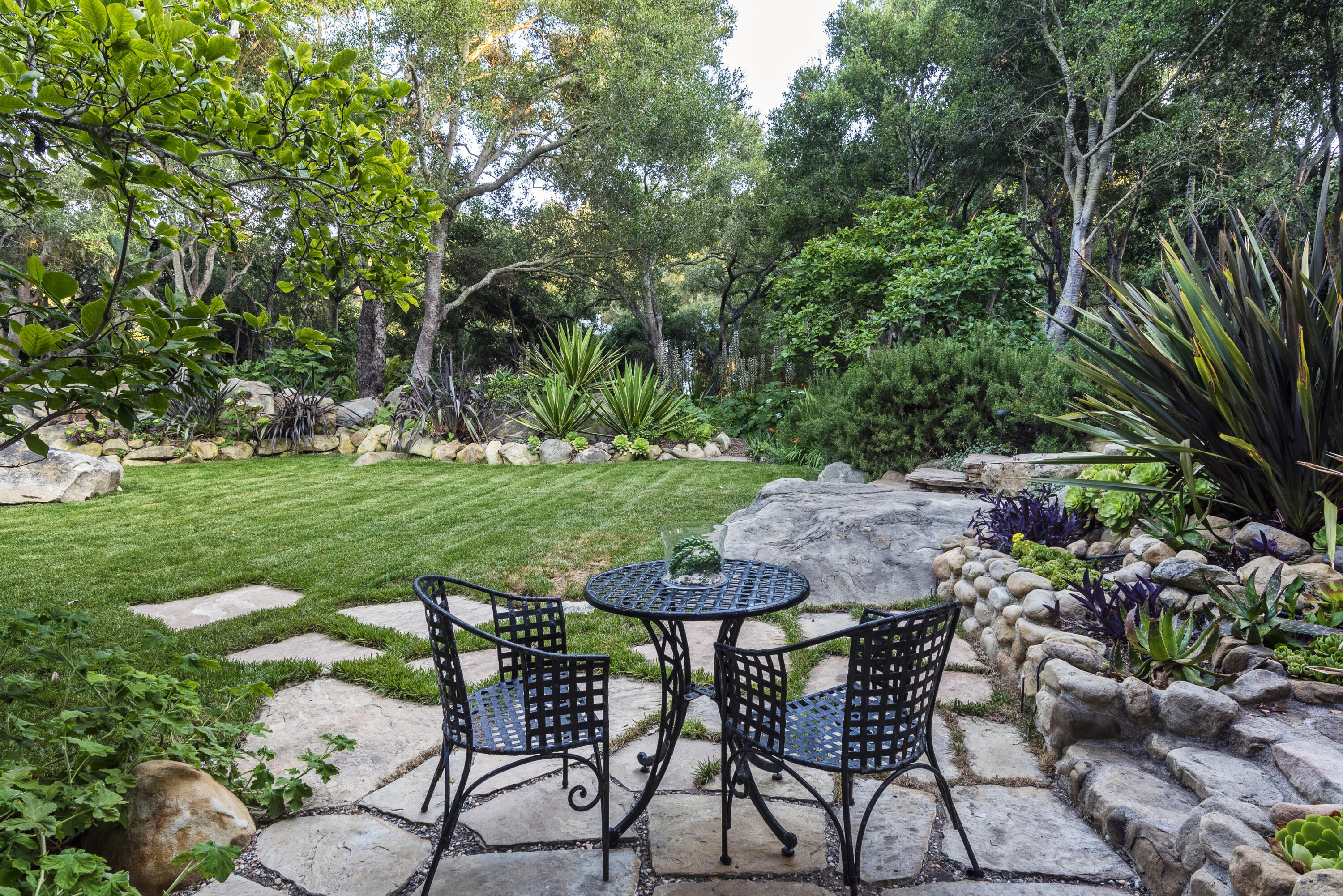 2815 East Valley Road Santa Barbara, CA 93108 - Photo 20 of 31 Lush Surroundings