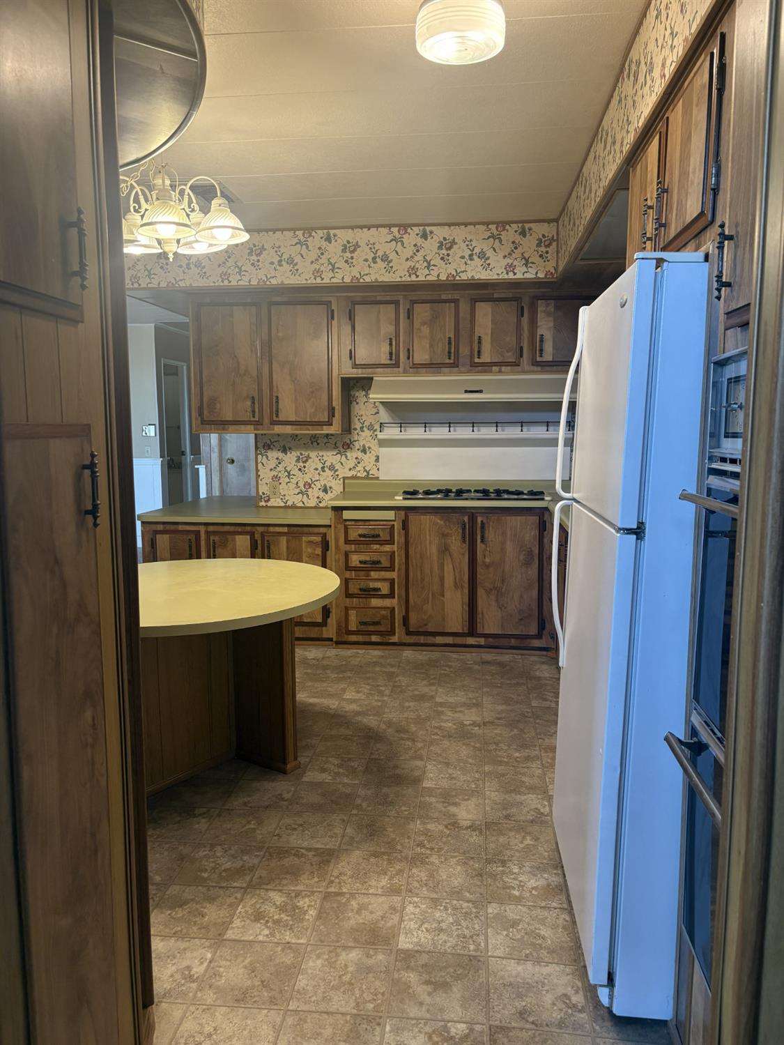 1300 West Olson Avenue, Unit 127 Reedley, CA 93654 - Photo 8 of 39