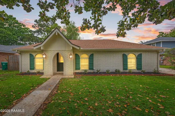 $1,900 | 106 Seattle Street, Lafayette, LA 70506