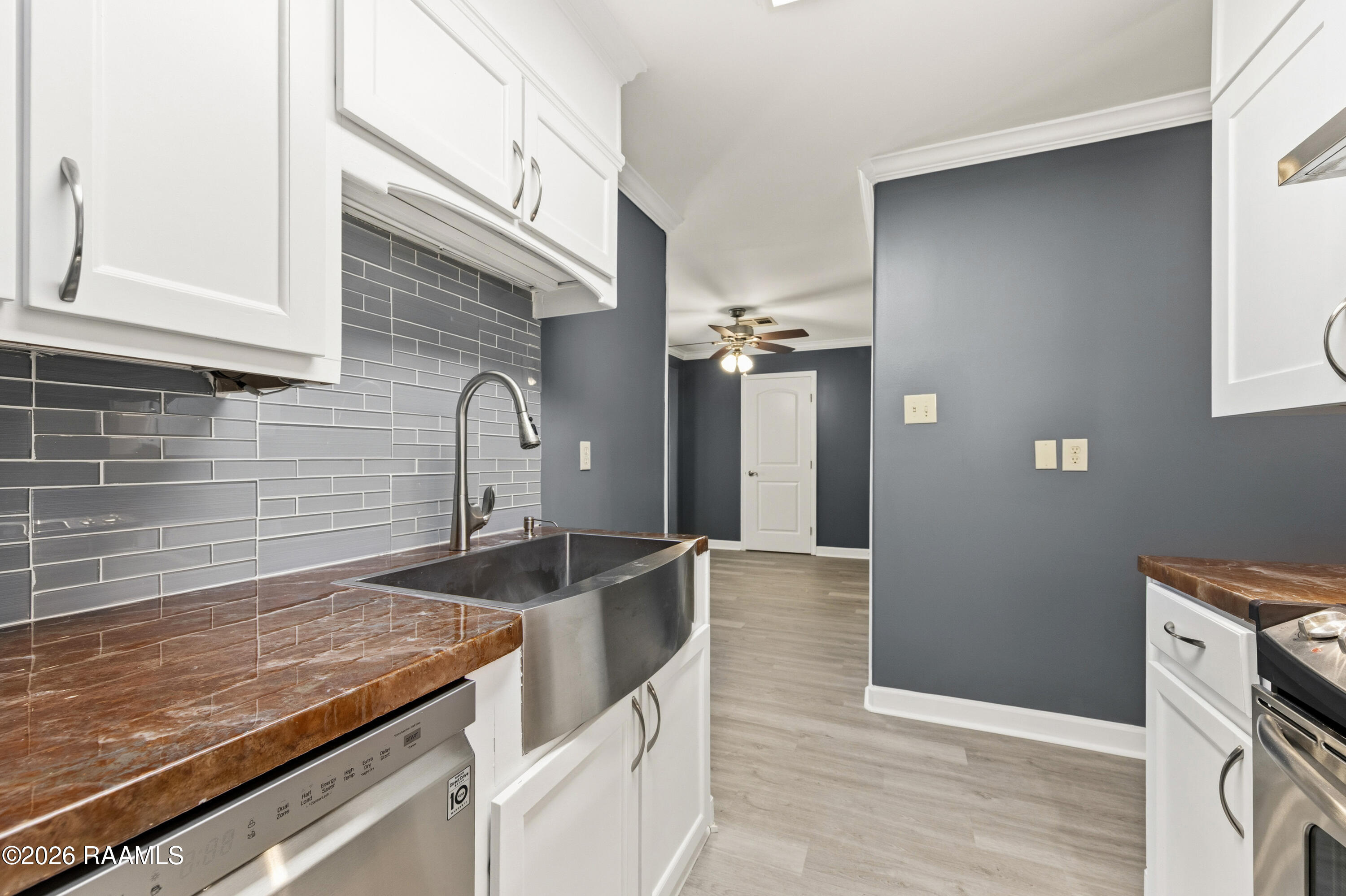 106 Seattle Street Lafayette, LA 70506 - Photo 12 of 32 106Seattle-33