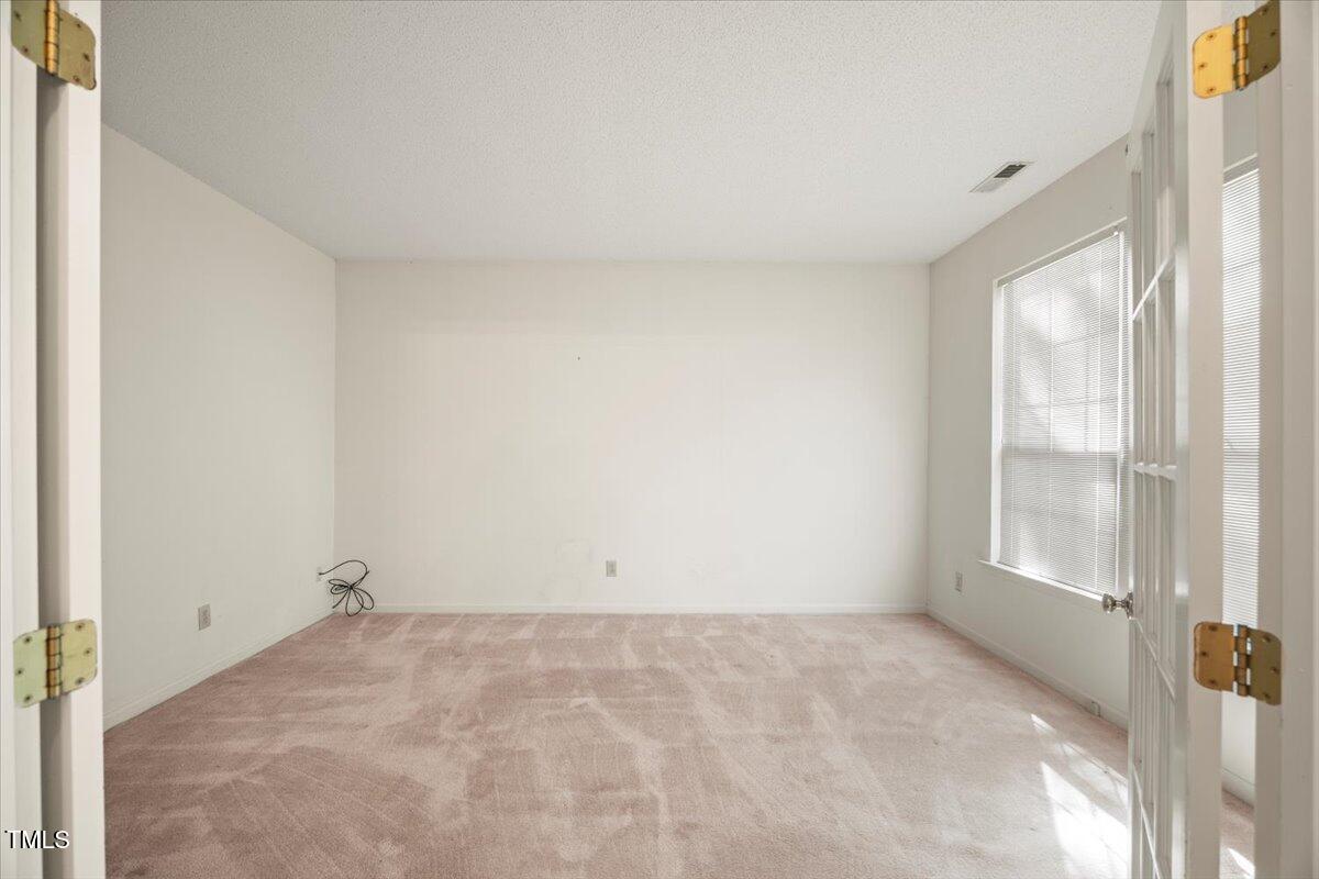 3610 Long Ridge Road Durham, NC 27703 - Photo 8 of 39 13-P1076808