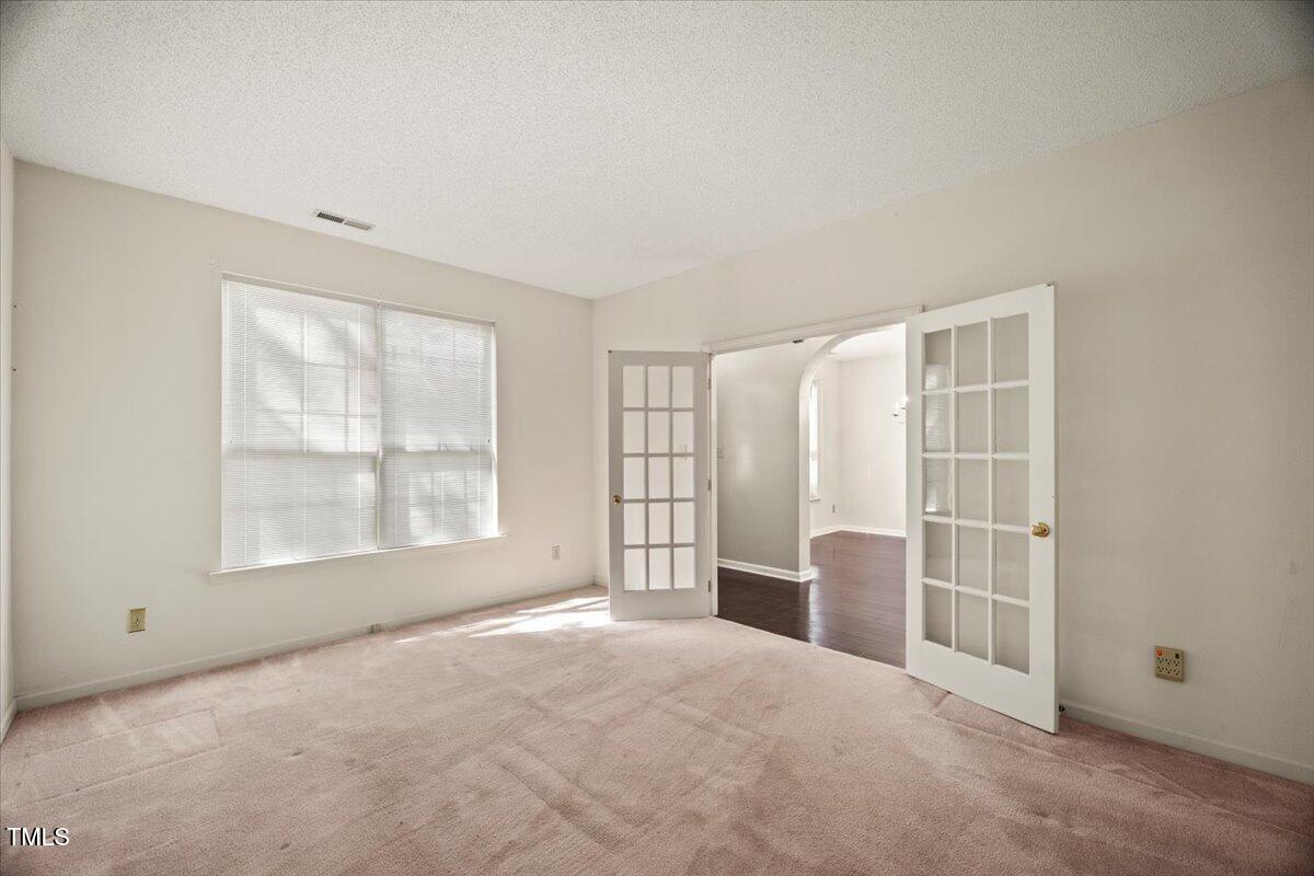 3610 Long Ridge Road Durham, NC 27703 - Photo 9 of 39 14-P1076813