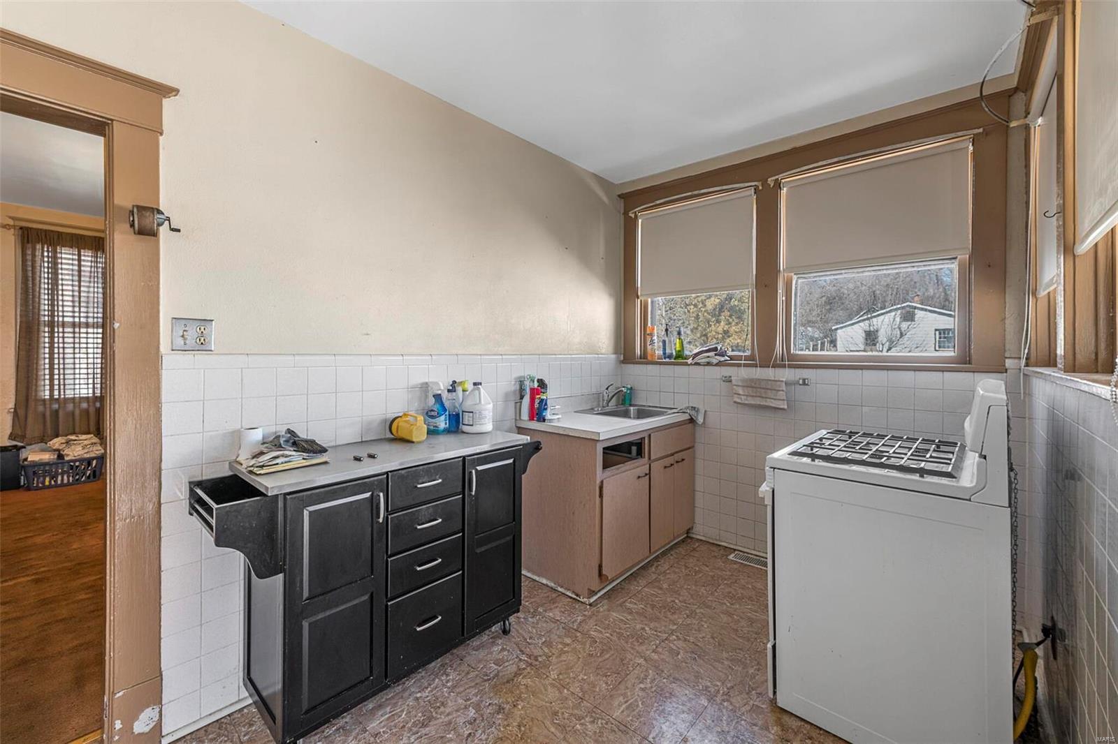 5401 Heege Road St. Louis, MO 63123 - Photo 17 of 29 Gallery Image 17