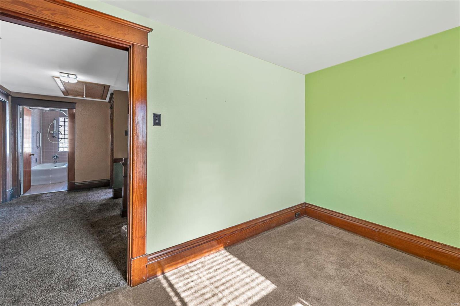 5401 Heege Road St. Louis, MO 63123 - Photo 20 of 29 Gallery Image 20