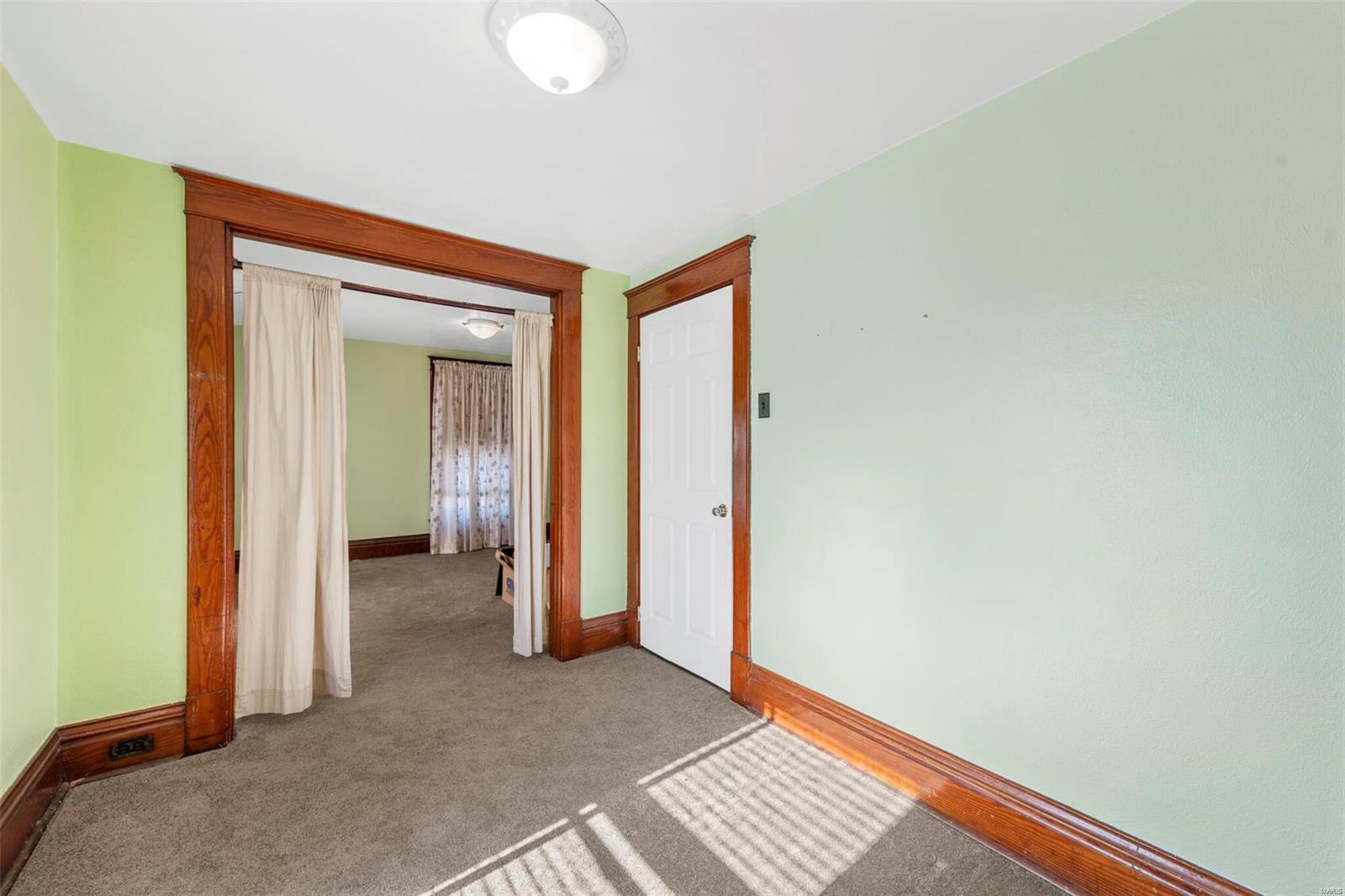 5401 Heege Road St. Louis, MO 63123 - Photo 21 of 29 Gallery Image 21