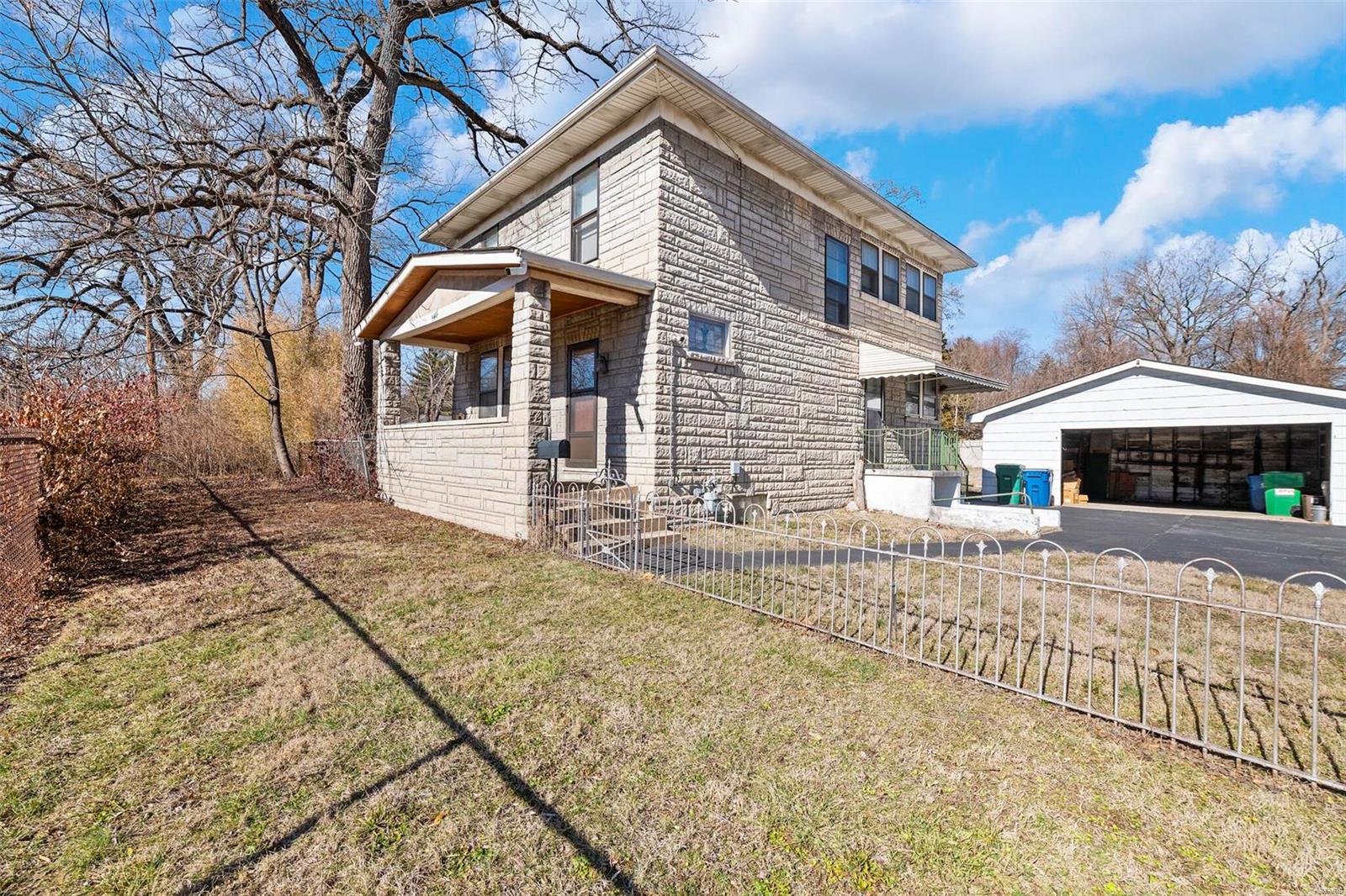 5401 Heege Road St. Louis, MO 63123 - Photo 4 of 29 Gallery Image 4