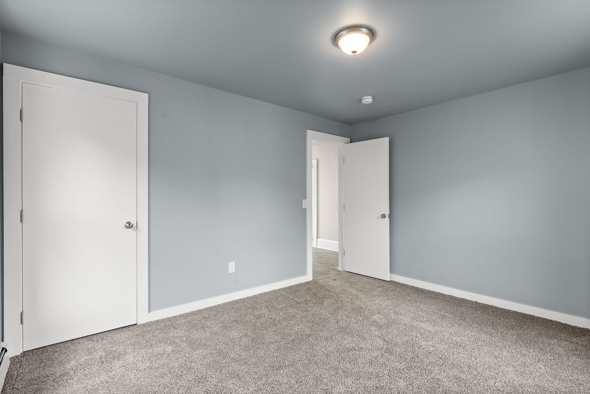 3 Bank Street Barre, VT 05641 - Photo 6 of 16 Gallery Image 6