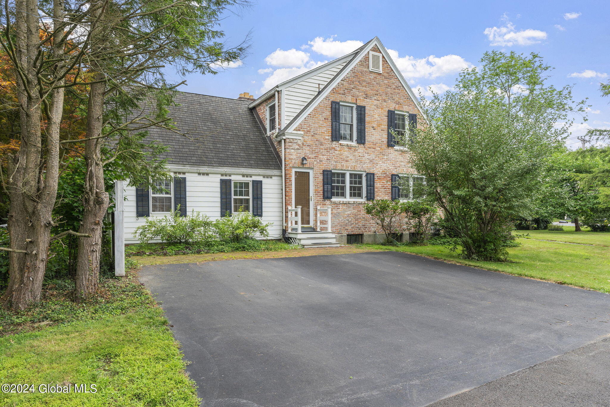 1602 New Scotland Road Bethlehem, NY 12159 - Photo 4 of 45 72-web-or-mls-1602-new-scotland-rd