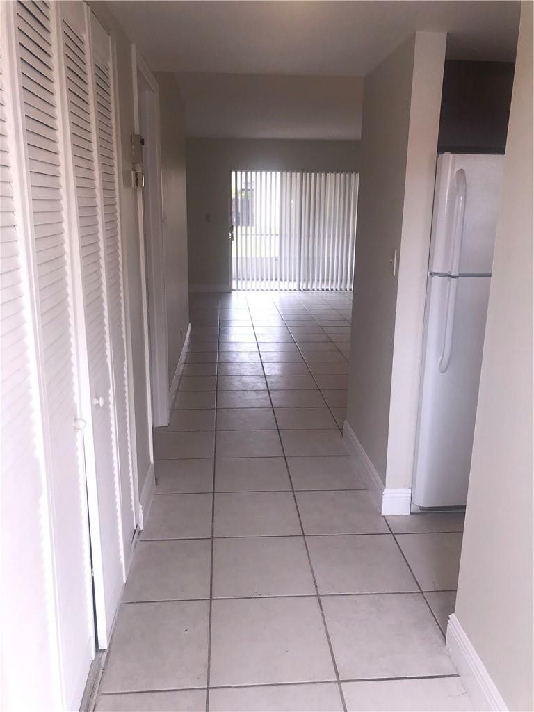 9374 Southwest 3rd Street, Unit 711 Boca Raton, FL 33428 - Photo 3 of 13 Photo 3