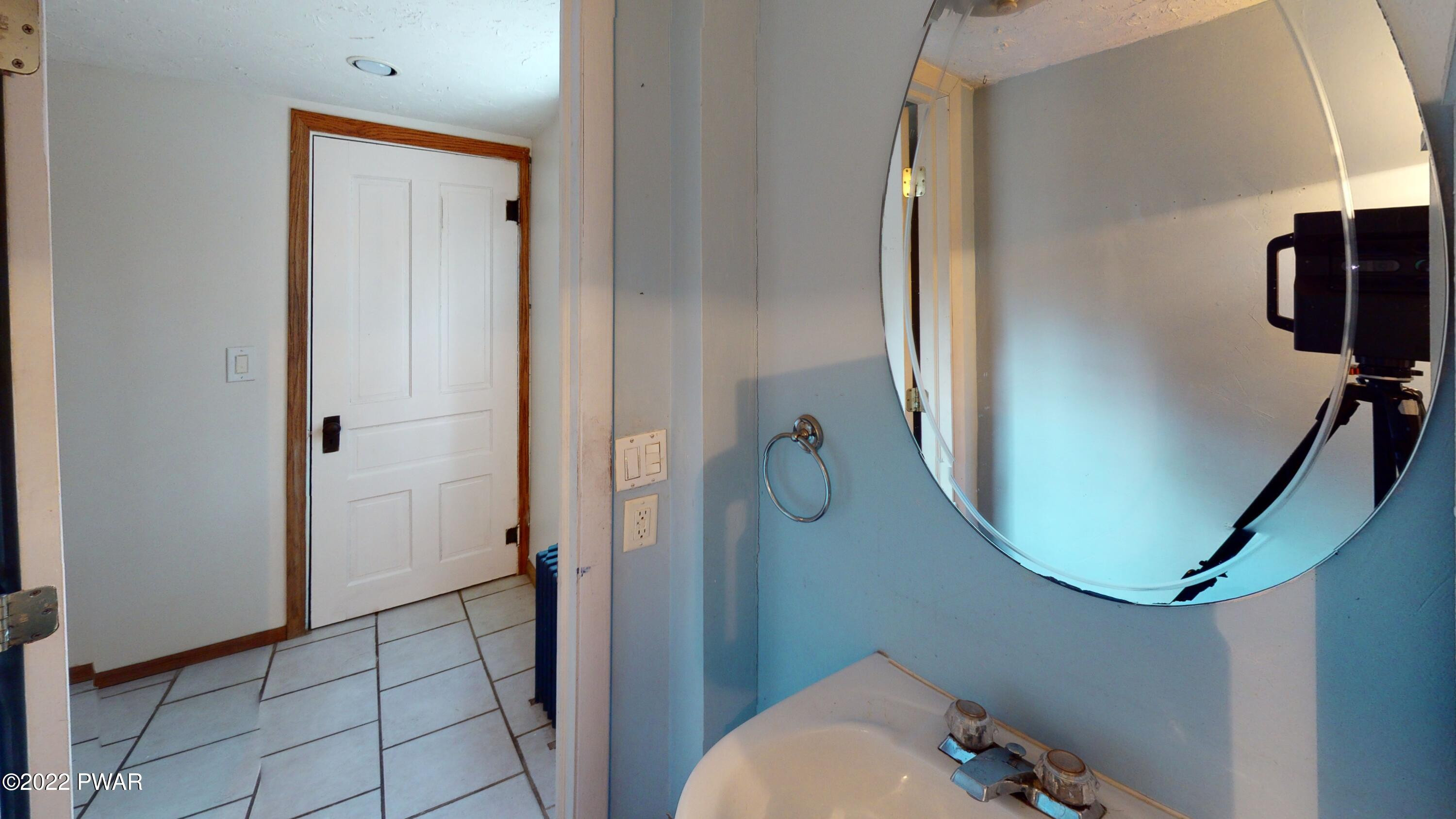 105 Old Bridge Road Milford, PA 18337 - Photo 14 of 40