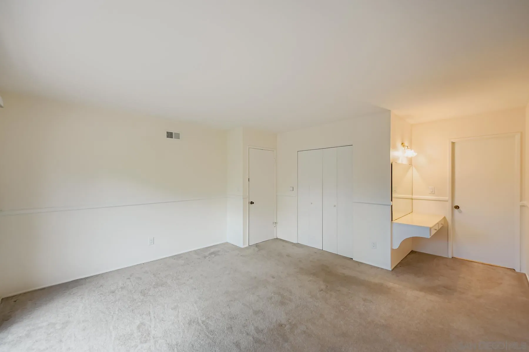 5977 Agee Street San Diego, CA 92122 - Photo 18 of 25 a view of a room