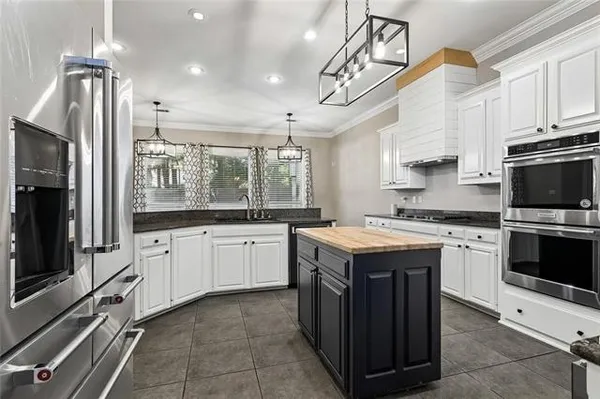 $750,000 | 717 Kellywood Court, Covington, LA 70433