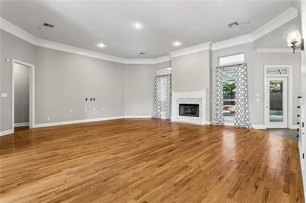 $750,000 | 717 Kellywood Court, Covington, LA 70433